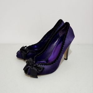 ‼️3/$20 Le Chateau Laced Up Bow Purple Heels